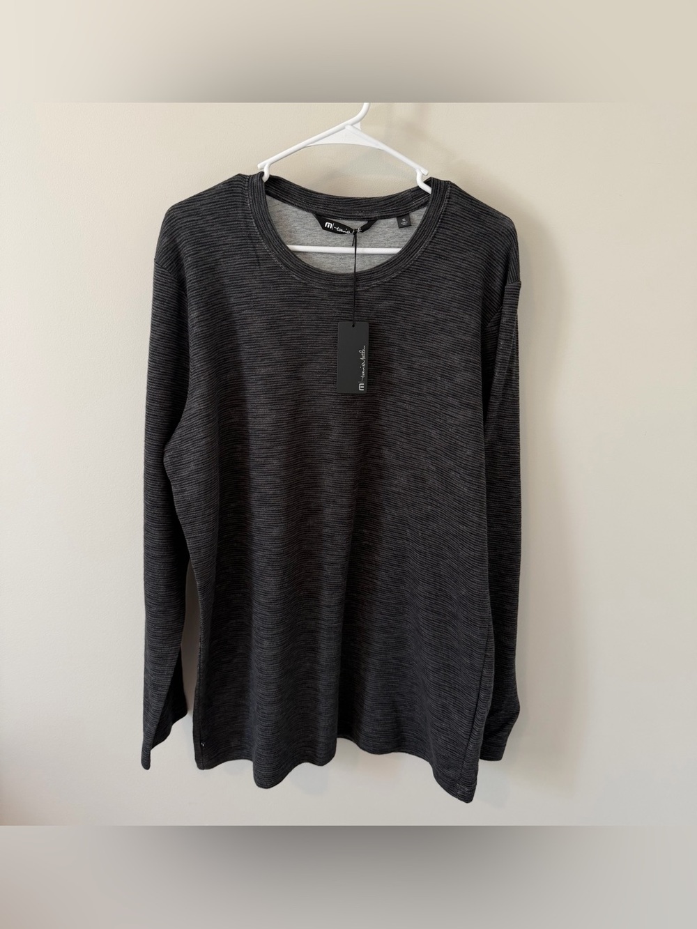 Travis Mathew Men’s Long Sleeve Shirt Gray Black Size XL